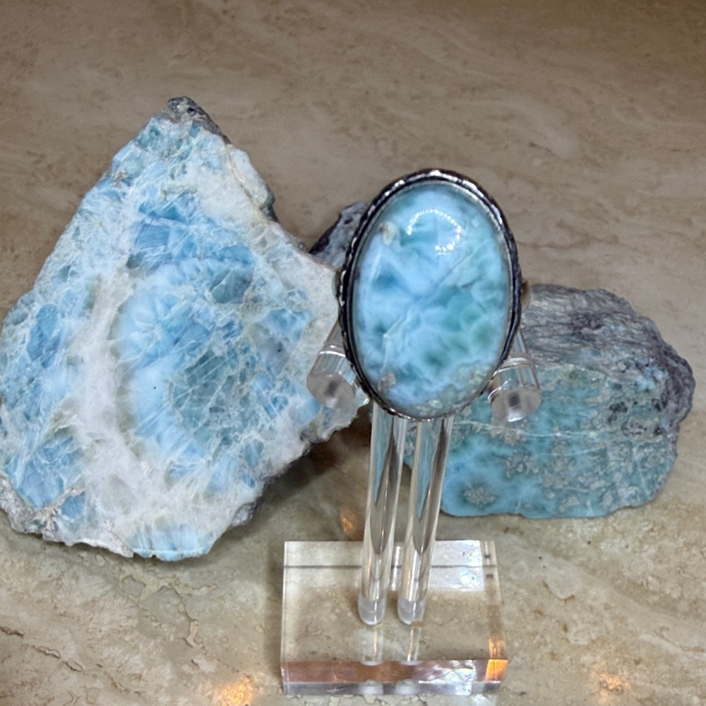 Beautiful Larimar Sterling Silver Ring Size 8 - Picture 2 of 8